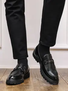 Men's Glossy Crocodile Pattern Loafers, Matte Thick Sole Slip-On Shoes, All-Season Formal Shoes, PU Leather, Rubber Sole, Office