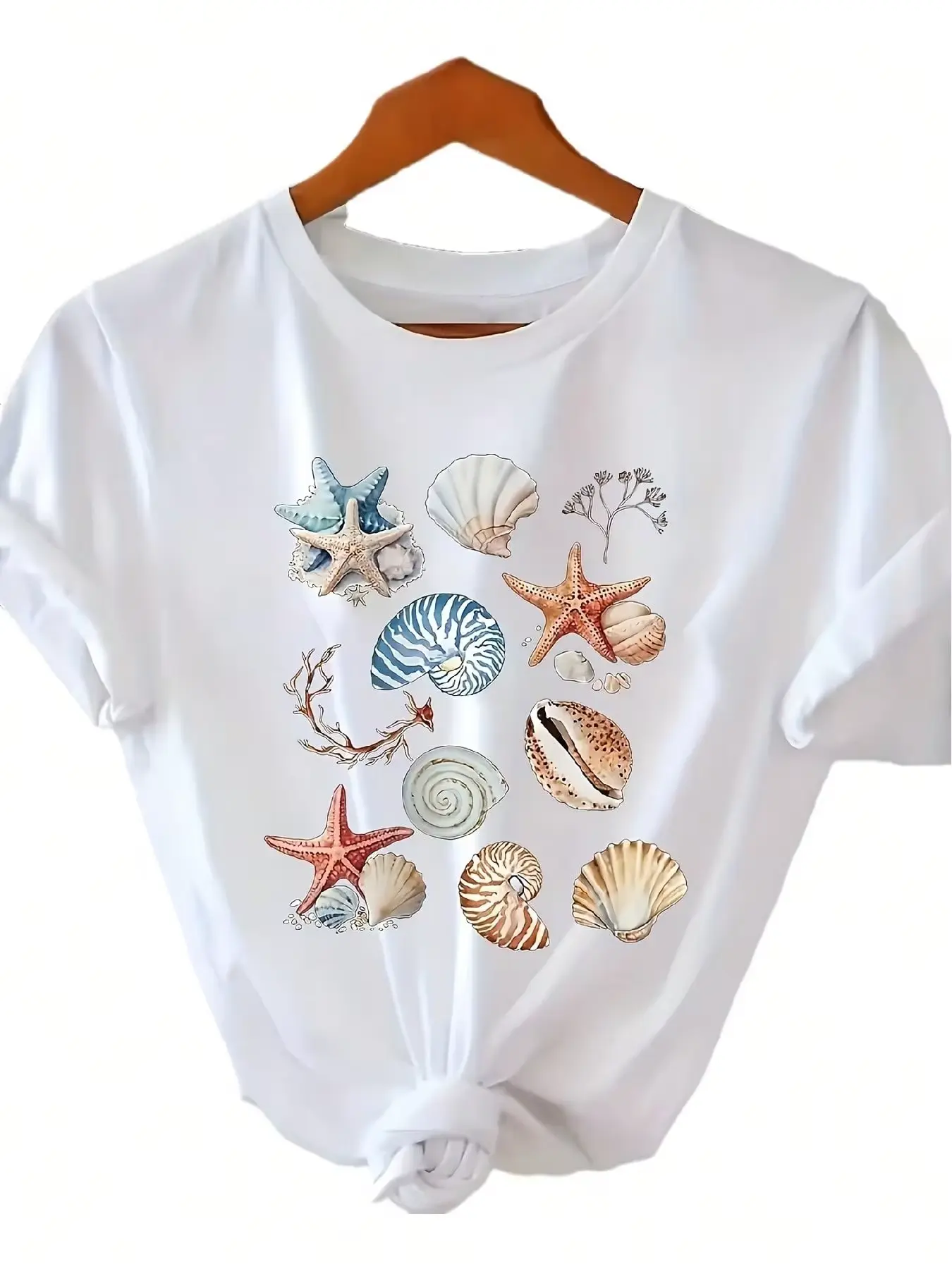 Women's Casual Cotton Round Neck Shortsleeve T-Shirt - Smart Casual, Sporty, Straight Fit, Seashell & Starfish Embroidery - Short Regular Sleeve Summer Beach Top, Light, Athletic