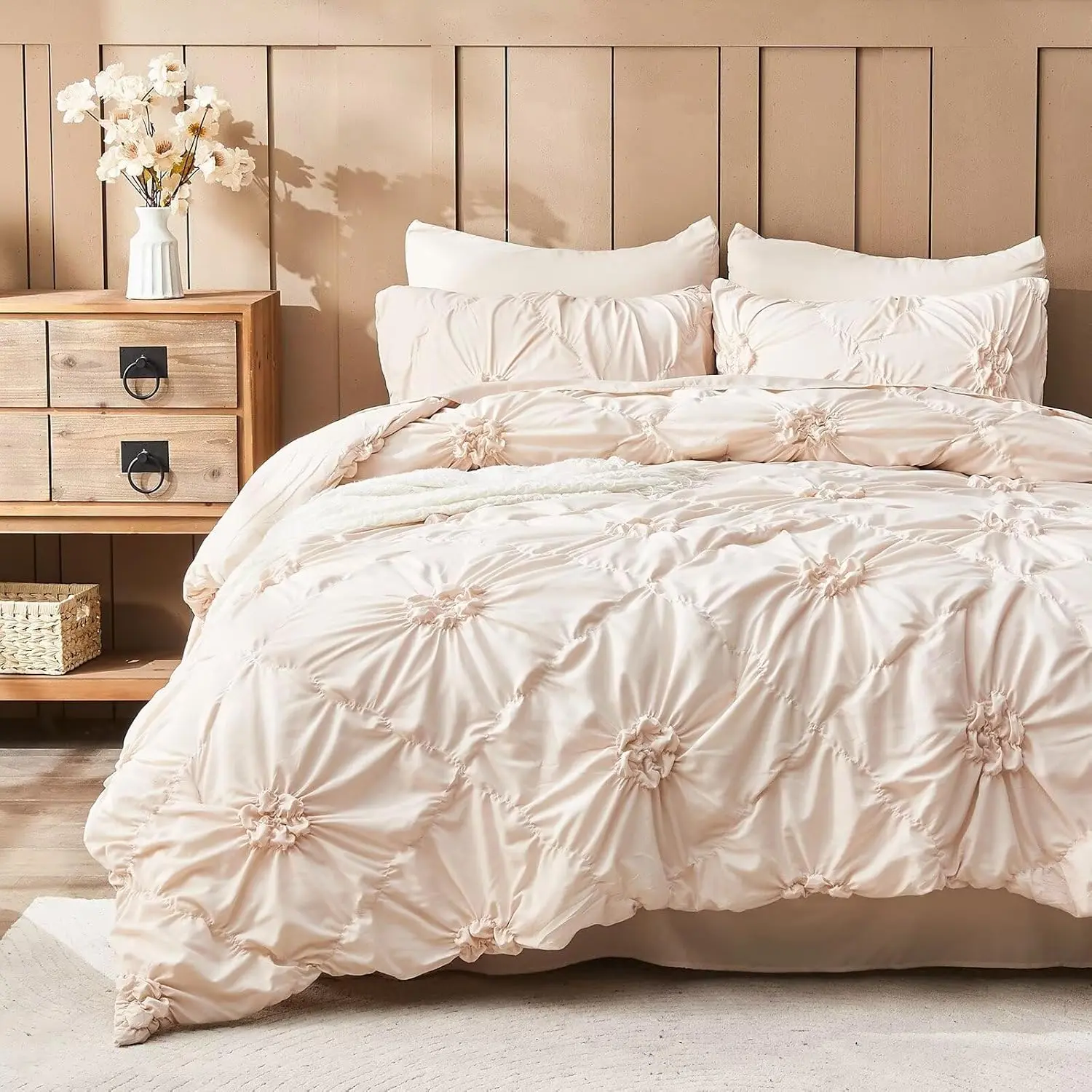 Beige Comforter Set  Size Bed in A Bag 7 count Pinch Pleat Bedding Set, Pintuck Ruched  Bed Set with Comforter, Sheets, Pillowcases & Shams