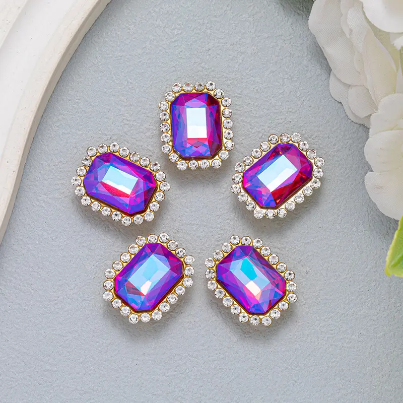 Gold base + dazzling red (glass)