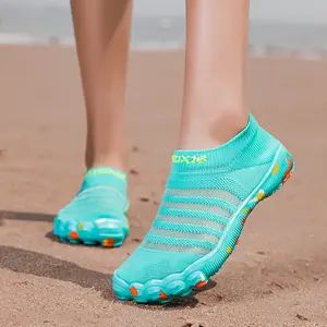 Quick-Drying Couple's Outdoor Hiking And Water Shoes for Women, Featuring Non-Slip Design for Snorkeling, Swimming, And Beach Activities, As Well As for Rocky Shore Excursions