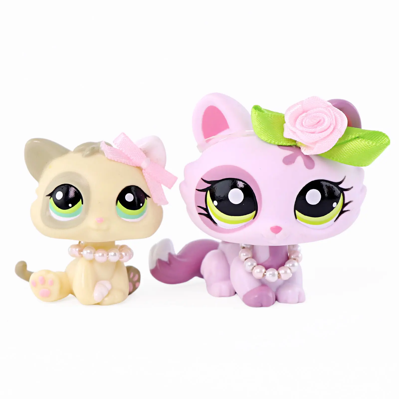 2 Pcs Cute Mini Kitten Figurines Set, Bobble Head Cartoon Cat Collectible Dolls with Pearl Necklace Bow Rose Flower Accessories, Small Animal Playset, Kids Gift Cake Topper Party Decor Favors
