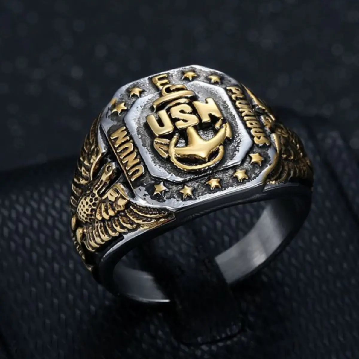 Men's Square Eagle Ring in Stainless Steel, Retro Hip-Hop Geometric Jewelry for Everyday Wear & Graduation Gifting