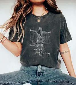 Fleetwood Mac Dreams Lyric T-Shirt, Thunder Only Happens When It’s Raining Graphic Tee, Vintage Rock Band Shirt for Women Men Fans