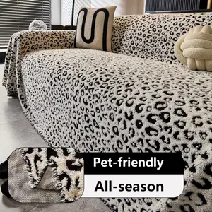 1 Count Thick Soft Velvet Leopard Print Sofa Cover, Universal Sofa Protector, Cat Scratch Resistant, Non-Slip Protection for Fall & Winter, Sofa Couch Covers