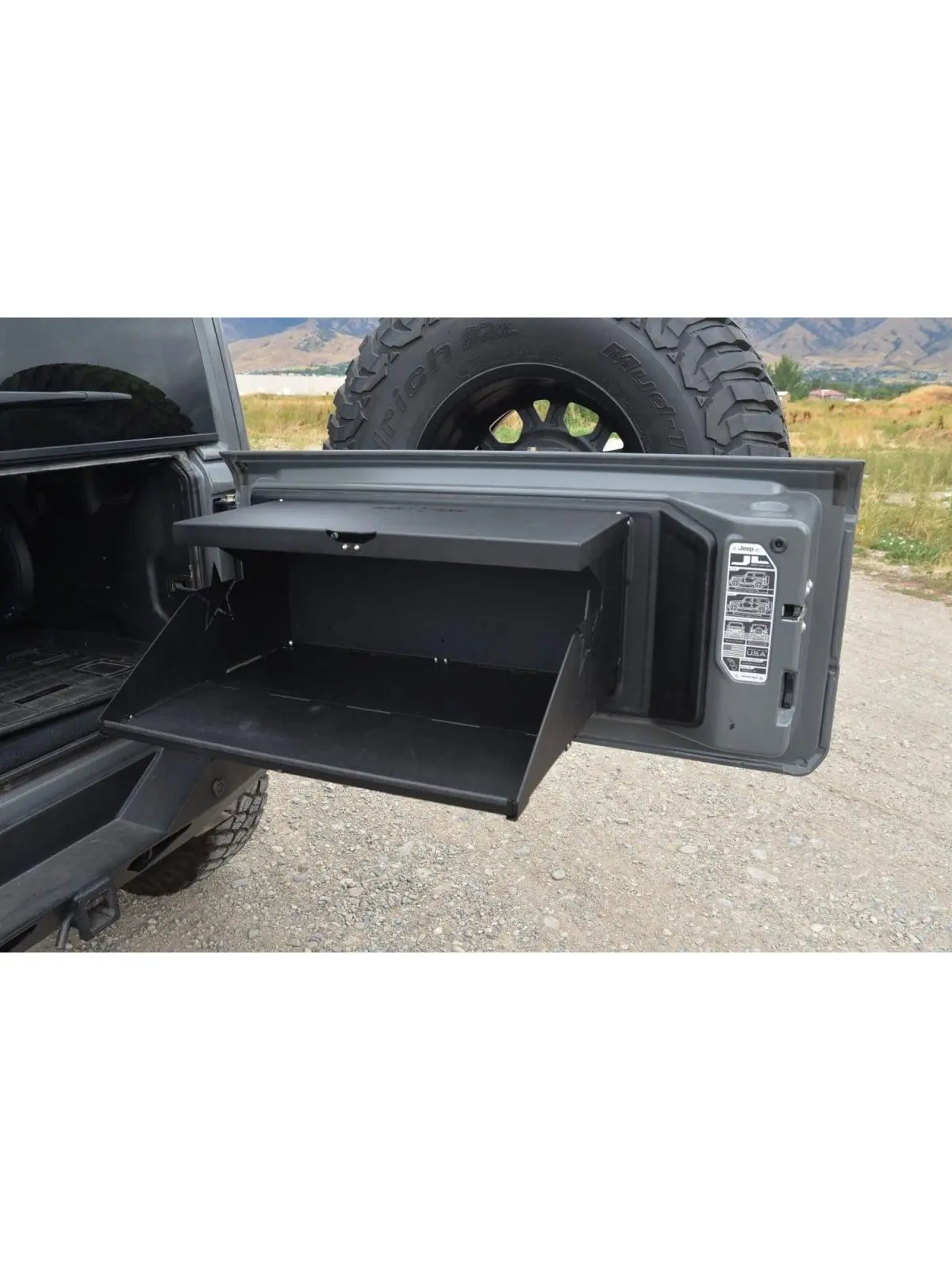 Tailgate Fold-Out Table - Textured Black Pure Aluminum Outdoor Active Table, Lightweight Camping & Hiking Furniture for Outdoor Use, Lightweight Tables