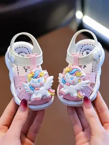 Sandals Spring Summer New Baby Girls' Walking Shoes 0-4 Years Anti-Collision Anti-Kick Toe Protection Outdoor Beach Shoes Soft Sole Comfortable