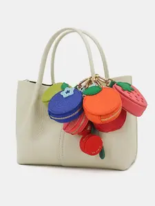 Mini Fruit Keychain Wallet Bag, Simple Strawberry Gift Hanging Decoration, Perfect for Bags and Backpacks, Ideal for Fruit Lovers, Fashion Bag Charms