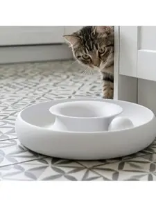 Interactive Cat Vortex Toy - 2-in-1 Mental Stimulation & Hunting Instinct Fun - Eco-Friendly Durable Matte Track with Moving Ball for Indoor Cats & Kittens
