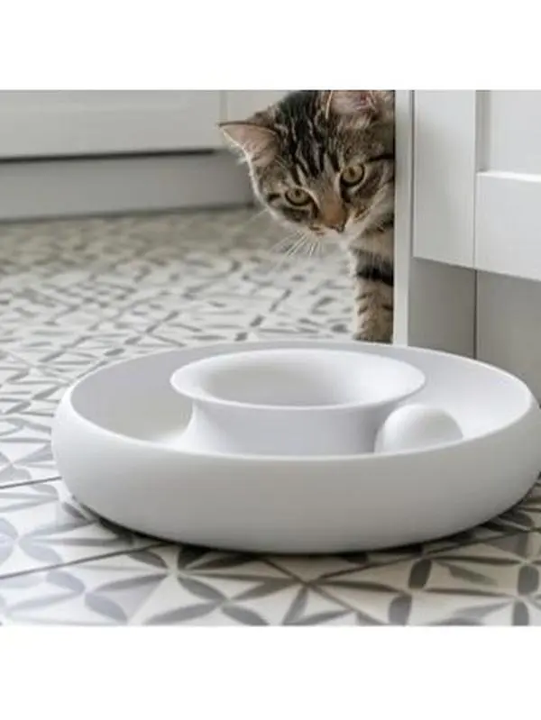 Interactive Cat Vortex Toy - 2-in-1 Mental Stimulation & Hunting Instinct Fun - Eco-Friendly Durable Matte Track with Moving Ball for Indoor Cats & Kittens model xinghao