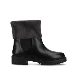 ISABEAU CHELSEA BOOTS IN WIDE - Black