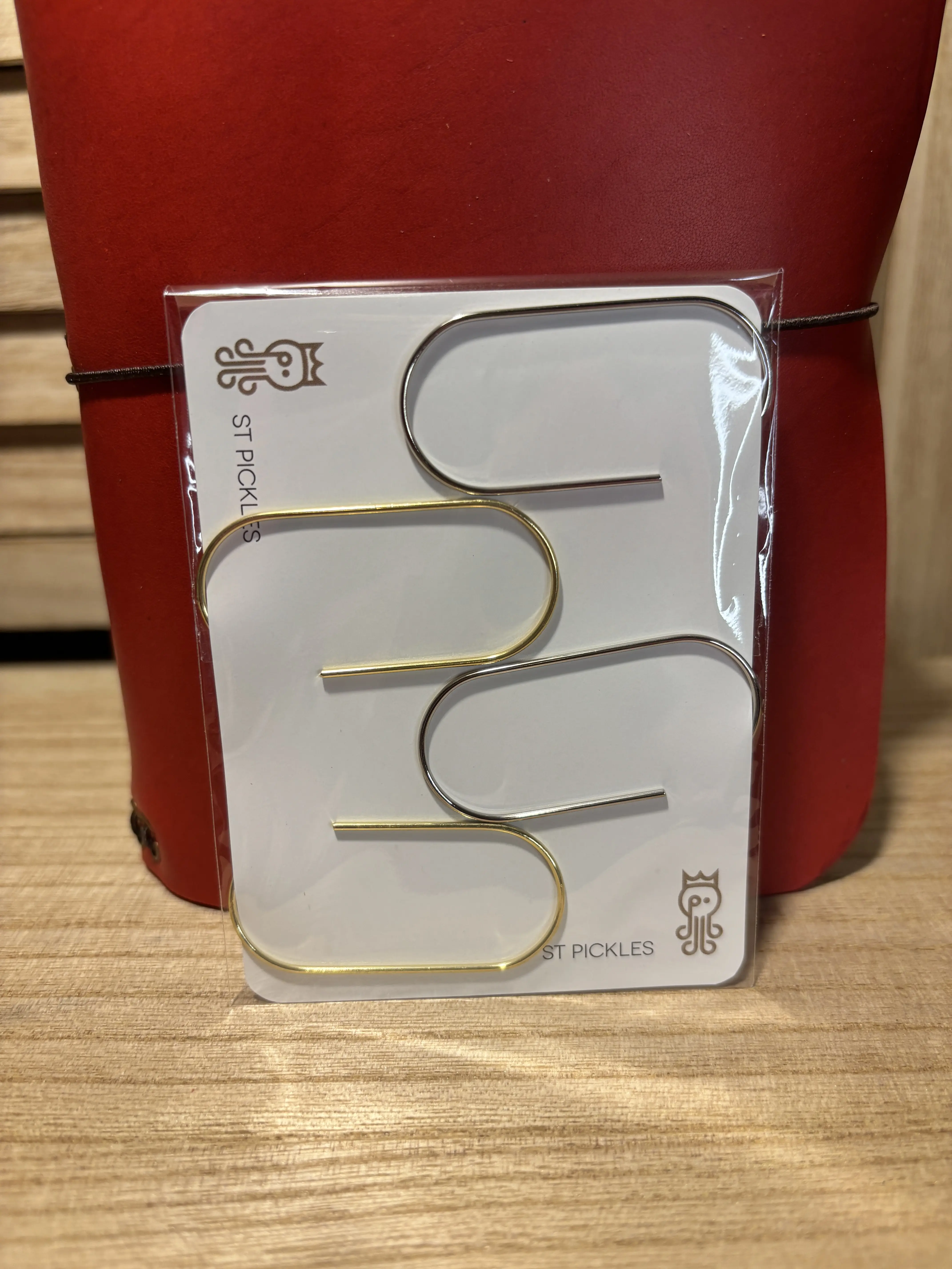 Giant Paper Clips for Charms - 2 gold, 2 silver