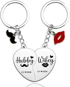Wedding Gifts for Couples 2026 Hubby and Wifey Gifts Mr and Mrs Gift Bridal Shower Gift for Bride and Groom Key chain Cute Heart