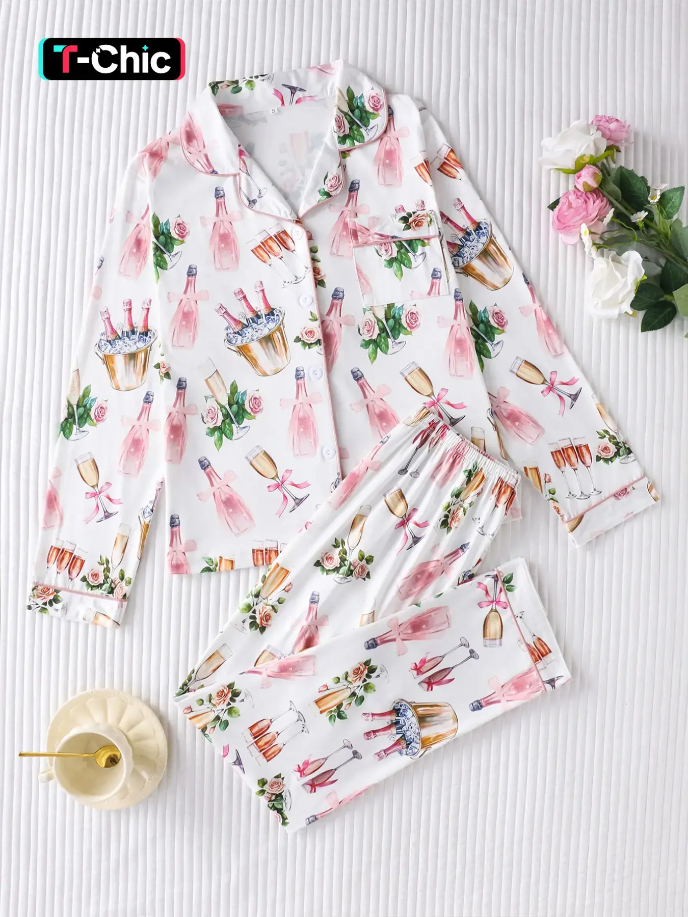 Women's Bowknot Bottle & Cup Printed Fitted Pajama Set, Lady, Casual Nightwear, Lightweight Button-Up Long Sleeve Top & Pants, Elegant Sleepwear & Loungewear for Spring & Fall Pjs, Pyjamas, Womenswear