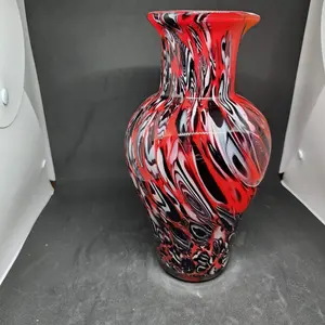 Artglass Vase