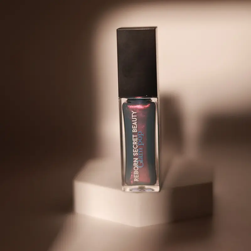 Dazzle Color Changing Lipgloss / Lipstain