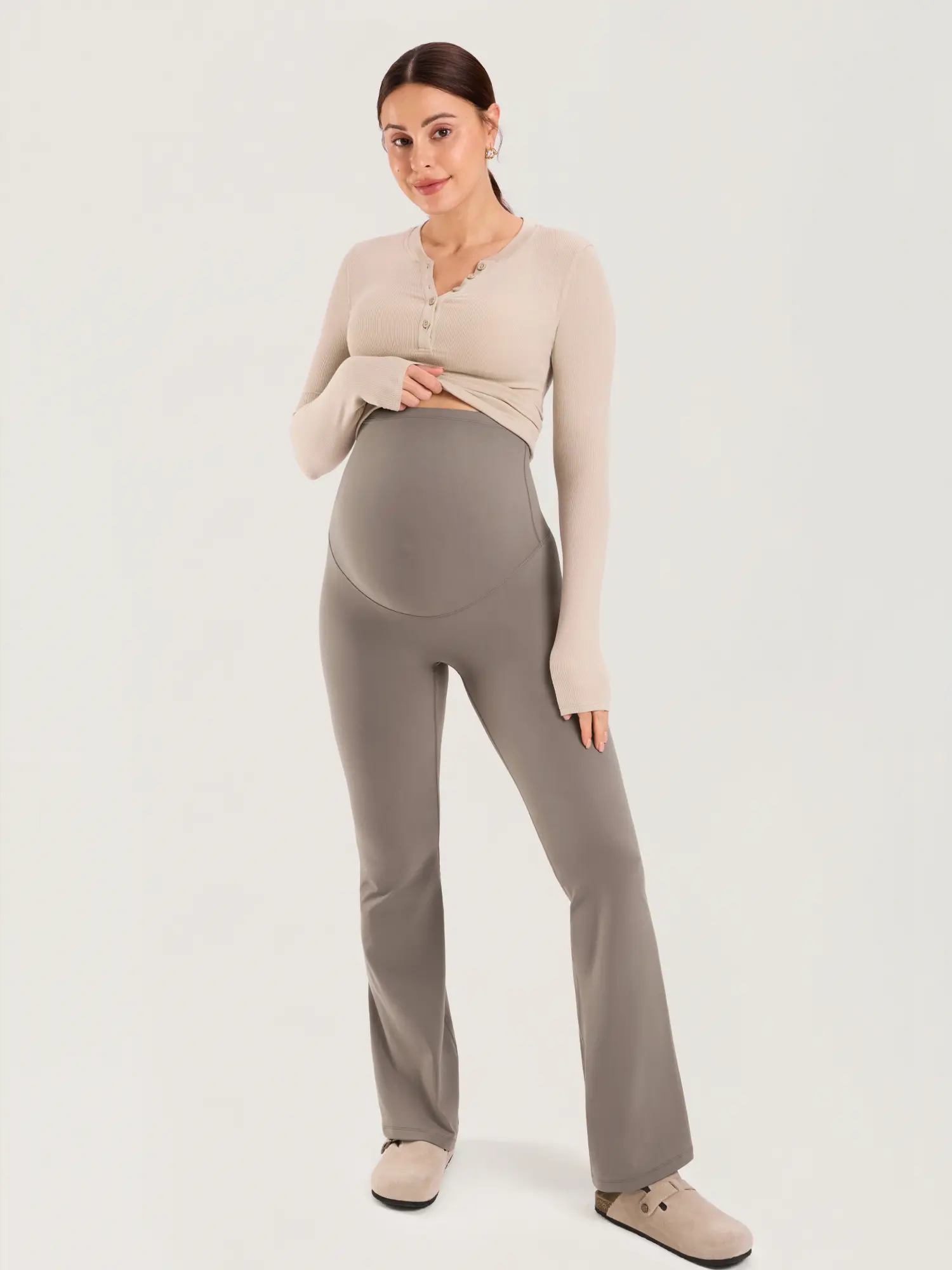 MOMANDA Maternity Flare Leggings Over The Belly Pregnancy Yoga Pants for Workout Activewear No Front Seam 31.5"
