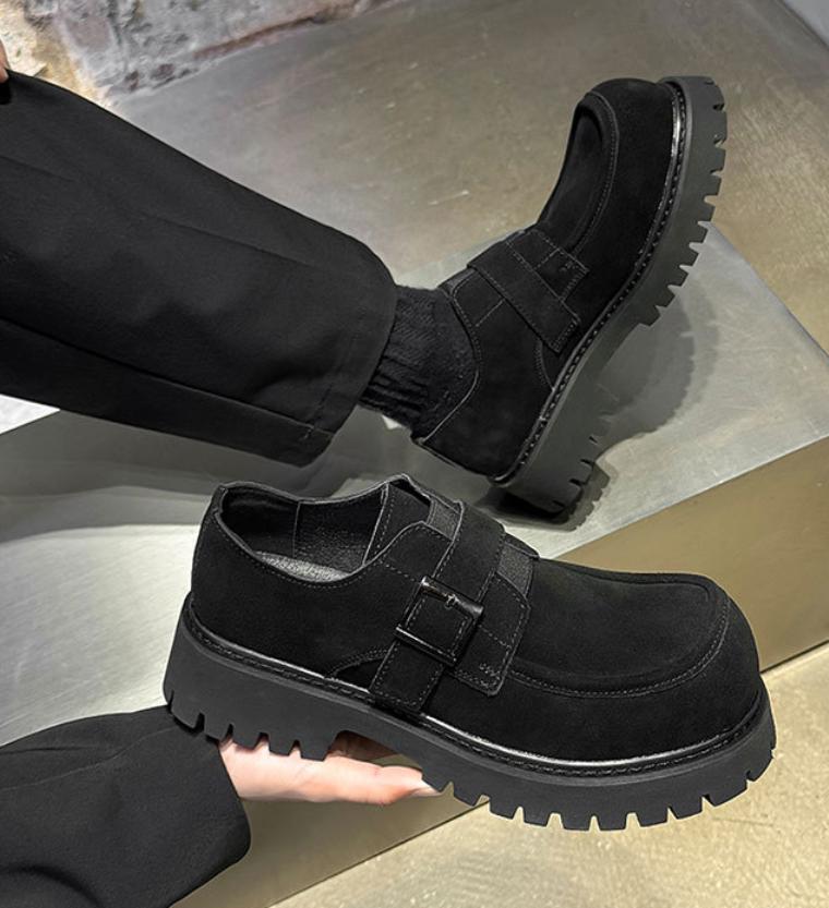Men's Retro Platform Moccasins Simple Buckle Flattering Silhouette Street Fashion