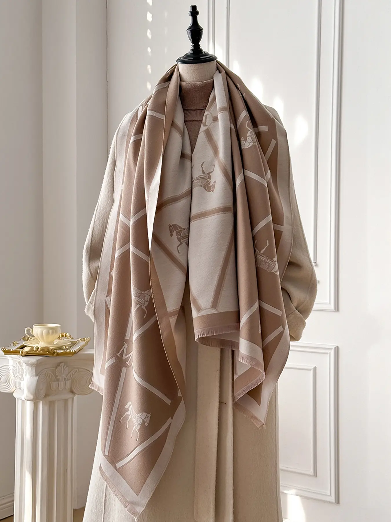 Women's Soft Warm Blanket Scarf with Animal & Geometric Patterns, Casual Fall Winter Fashion Accessory for Women & Girls