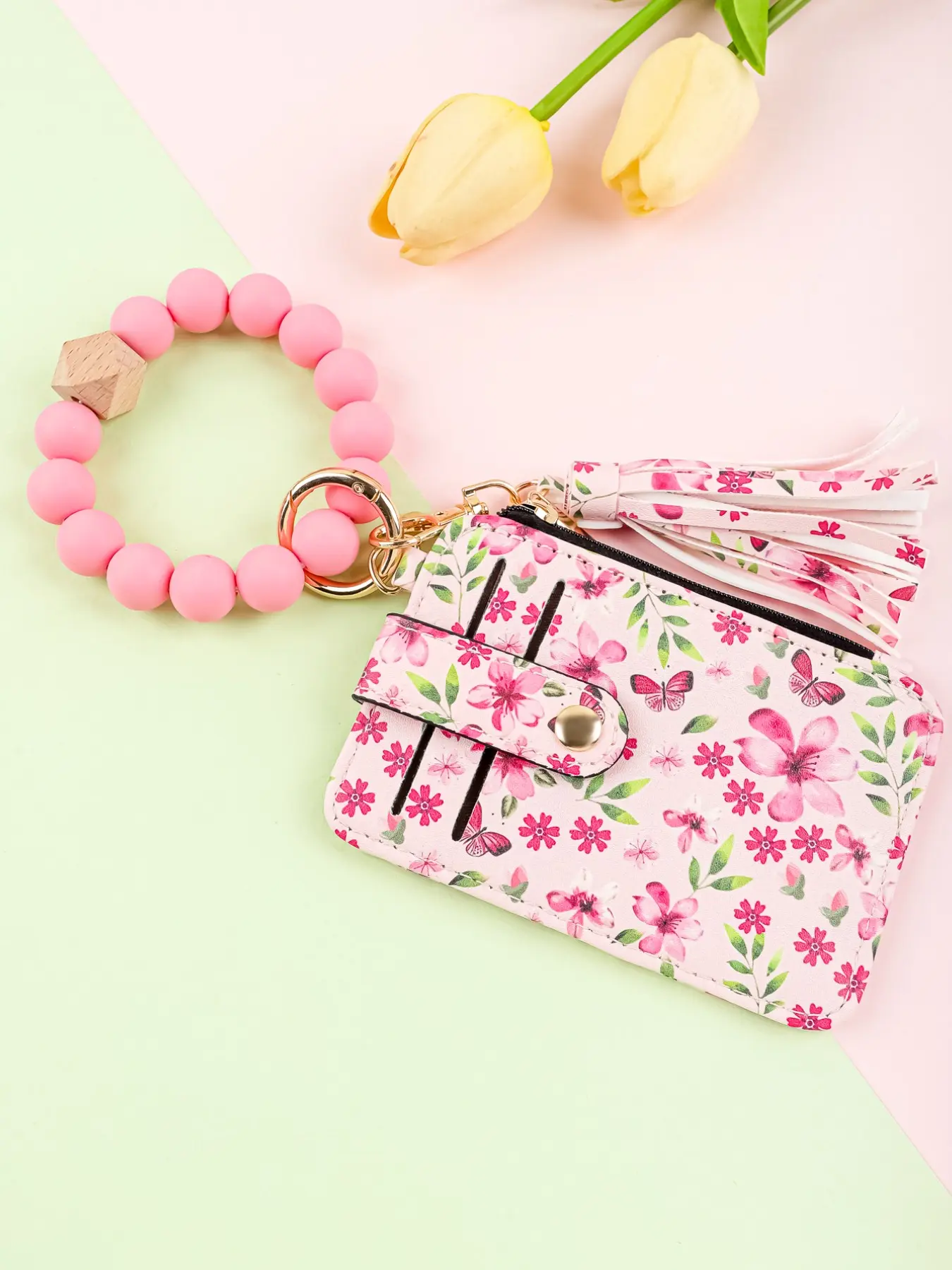 Boho Floral Keychain Wristlet, Beaded Silicone Keychain with Tassel, Portable Card Holder & Coin Purse, Perfect Gift for Her/mother's Day/graduation, Flower Keychain