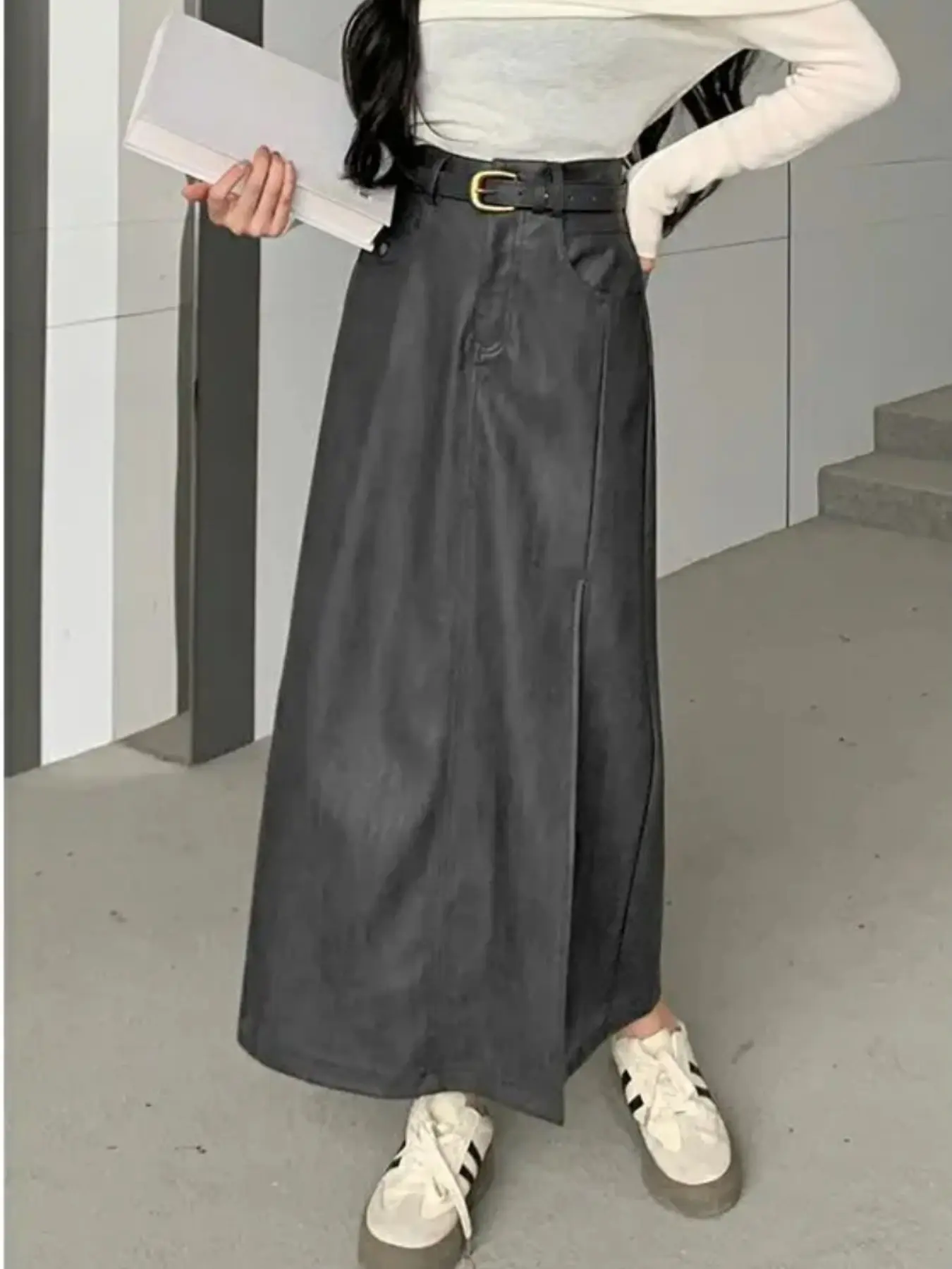 2026 Fall New Retro PU Skirt, High Waist A-Line Short Skirt, Camel Color Slimming Fashion Skirt with Belt, All Seasons Wear
