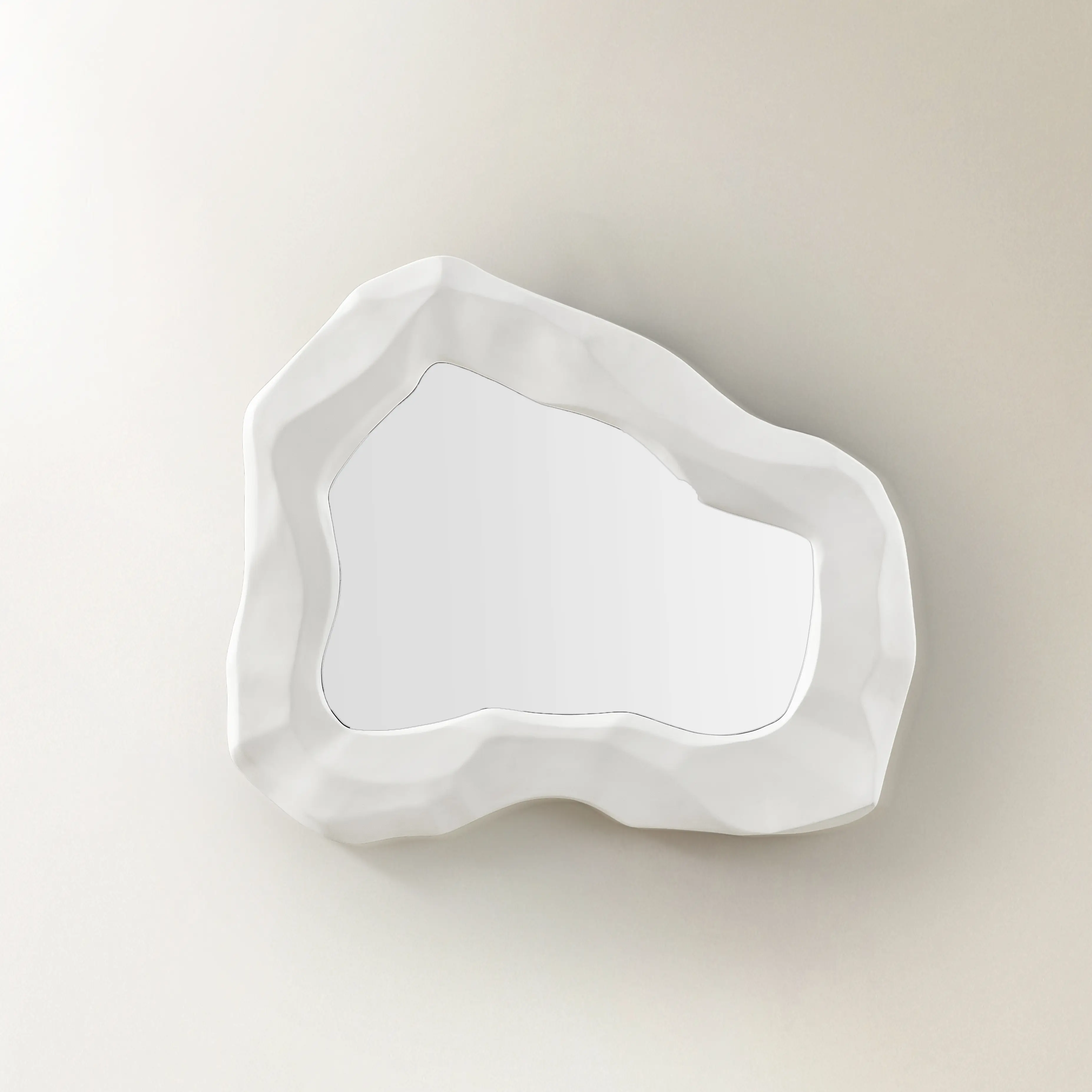 Z Gallerie Islay Irregular Resin Frame Wall-Mount Mirror - 37"w x 1.75"d x 32"h Smooth Glass, White Horizontal Home Decor for Home Supplies