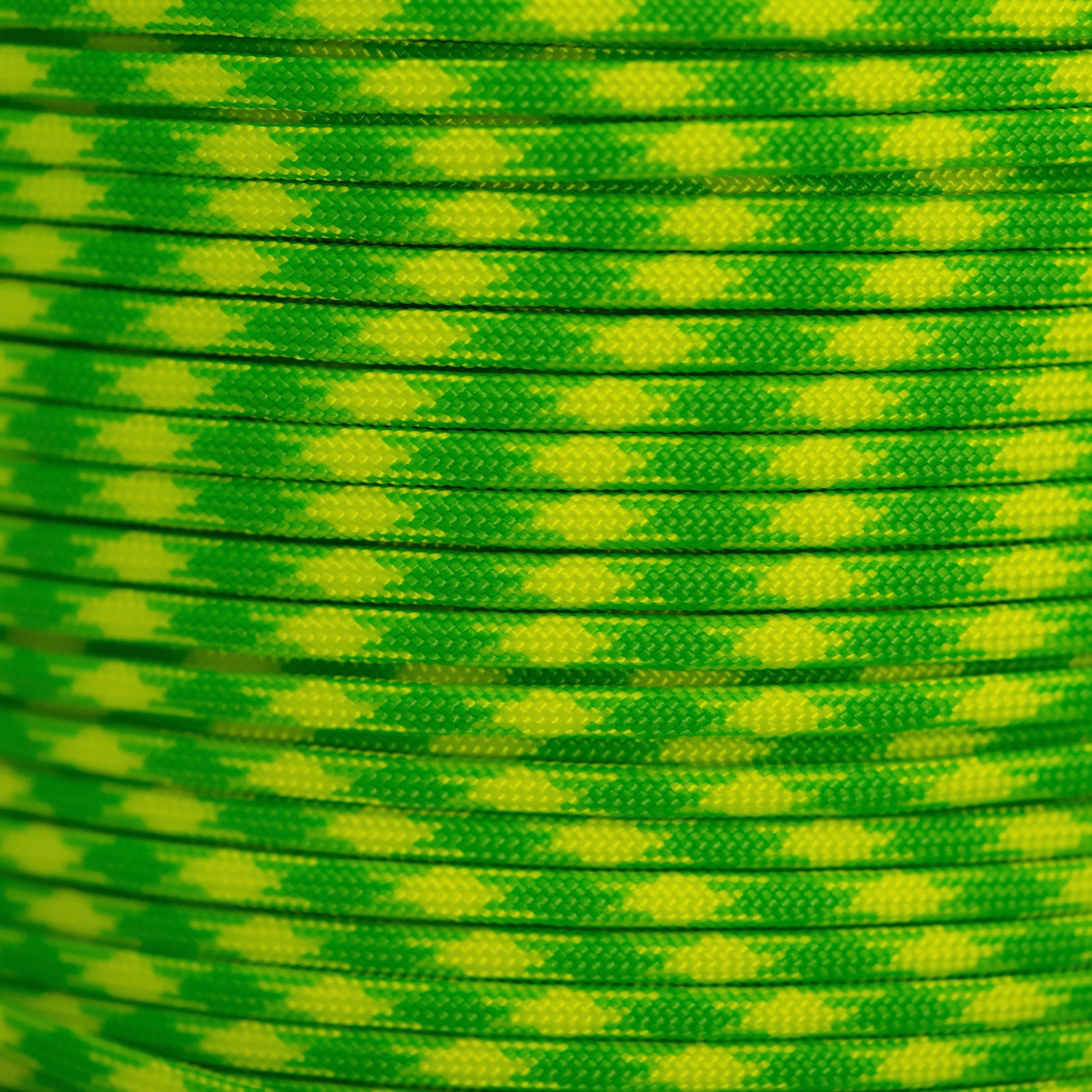 Dayglow 550 Paracord Dayglow 550 Paracord
