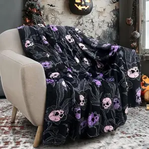 Eyesoul Halloween Goth Skull Throw Blanket Gothic Skeleton Blankets Soft Lightweight Cozy Plush Blanket for Halloween Decor Gifts