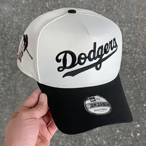New Era 9FORTY Los Angeles Dodgers Hat White Black Adjustable Cap | MLB Official Licensed Baseball Hat | Curved Brim High Crown Strapback | Premium Streetwear Cap For Men Women Unisex Fashion Sport Casual Everyday Wear Gift Idea