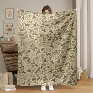 1pc Duck Hunter Camouflage Flannel Fleece Throw Blanket, Super Soft Warm Plush Fuzzy Microfiber Blanket for Couch Sofa Bed, Cozy Home Decor for Adults, Flannel Dad Blanket