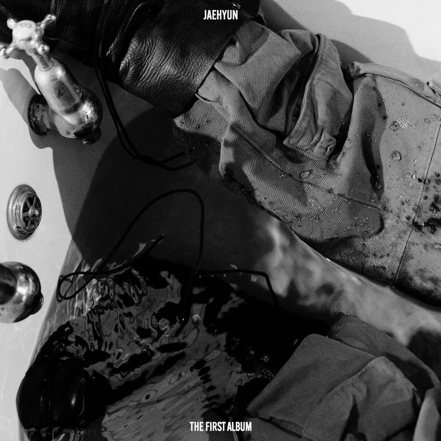 Jaehyun (NCT) - SM Entertainment 1st Album 'J' (Money Clip Ver.) Music CD with Duplicated CD, Photo Book, Photos, Poster, Stickers