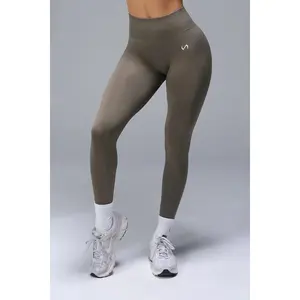Cosmic Seamless Scrunch Butt Leggings