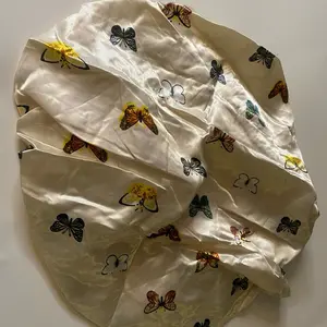 SILKY SOFT COMFORTABLE BONNETS