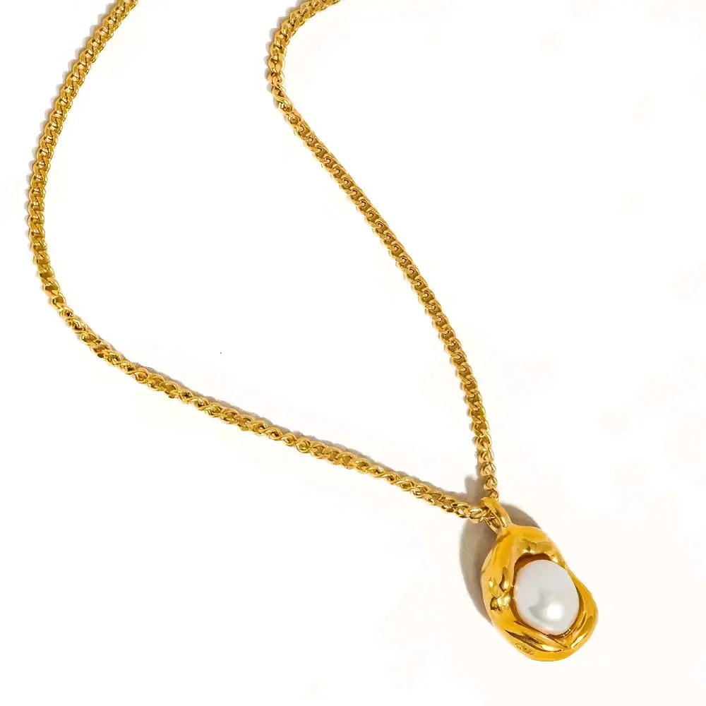 Zakai Non-Tarnish Natural Pearl Round Necklace with Gold Finish and Simple Design