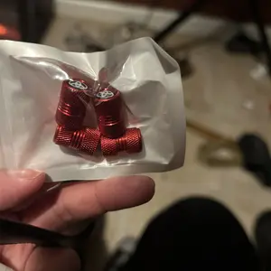 4 pieces for Toyota car tire valve stems, tire valve caps, car wheel caps, suitable for medium-, small-sized tires, motorcycles