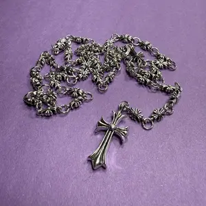 Heavyweight Cross Rosary Necklace Vintage 50cm Unisex Stainless Steel Chain Jewelry with Unique Floral Design for Men and Women
