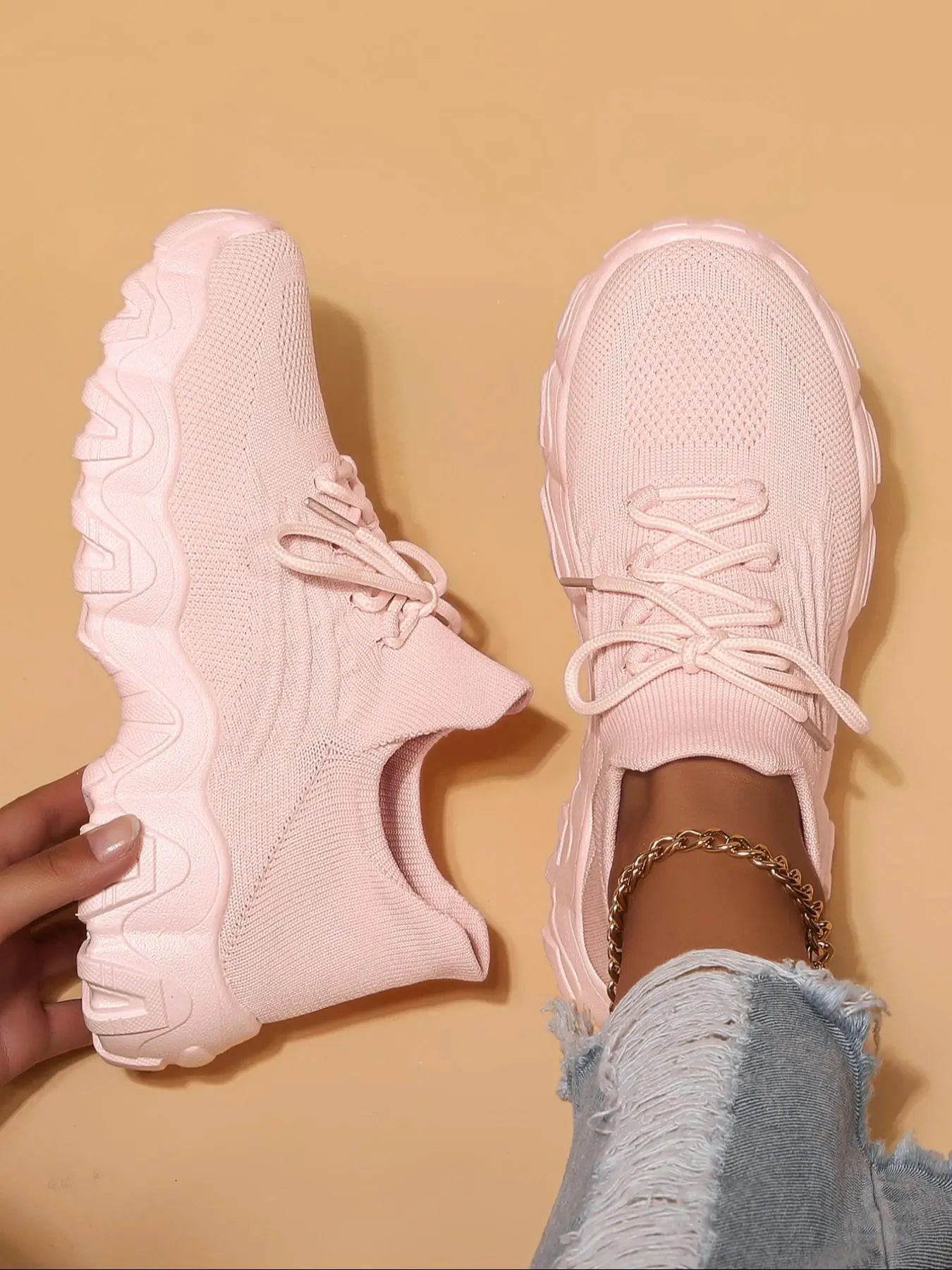 Women's Fashionable Lace Up Low Top Sneakers, Casual Comfortable Breathable Sports Running Shoes, All-match Basic Shoes for Daily Wear