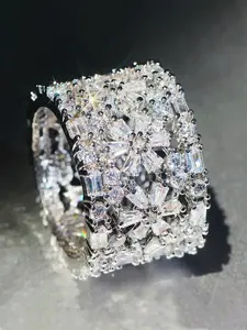 Charming Snowflake Zircon Ring for Women, Copper Chain, Party Jewelry Gift, All Seasons Fashion Accessory, Elegant Wedding Wear