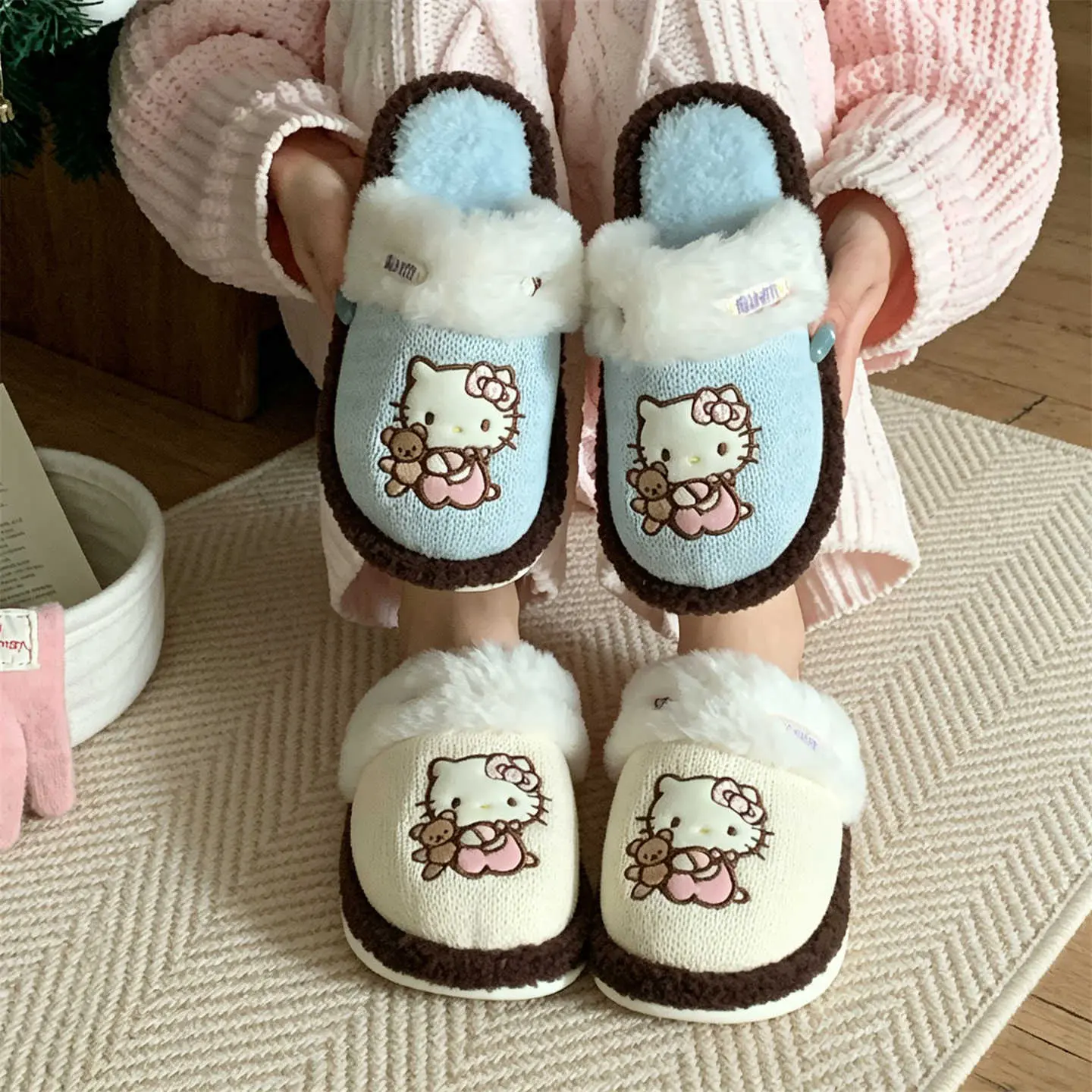 Sanrio Cartoon HelloKitty Color Contrasting Baotou Hairy Shoes Women's Winter Warm Cotton Slippers