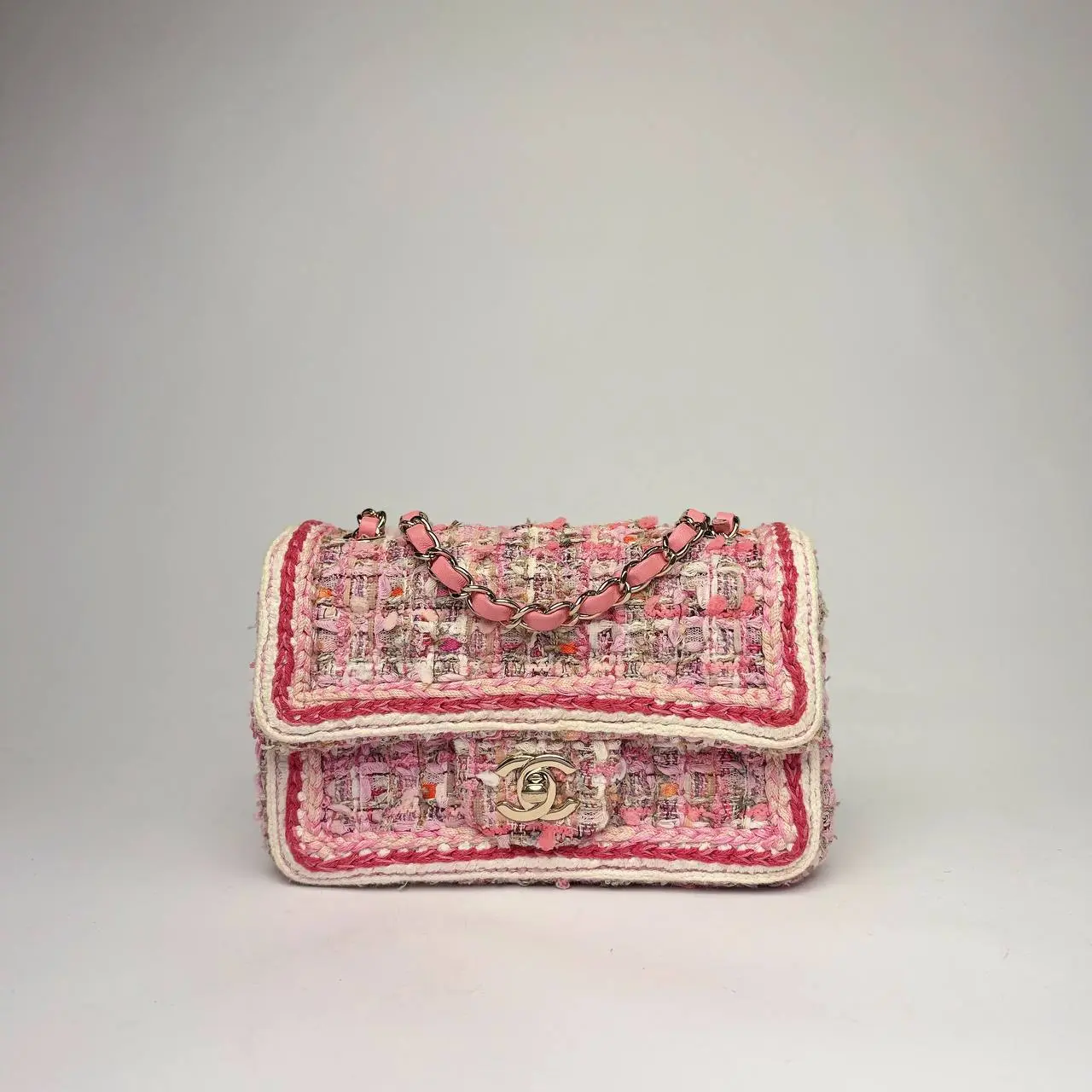 Pre-owned CHANEL X Shoulder bags Classic Rectangular Mini Tweed Braid Flap Bag Pink 2609150013 Sold as is. All sales are final