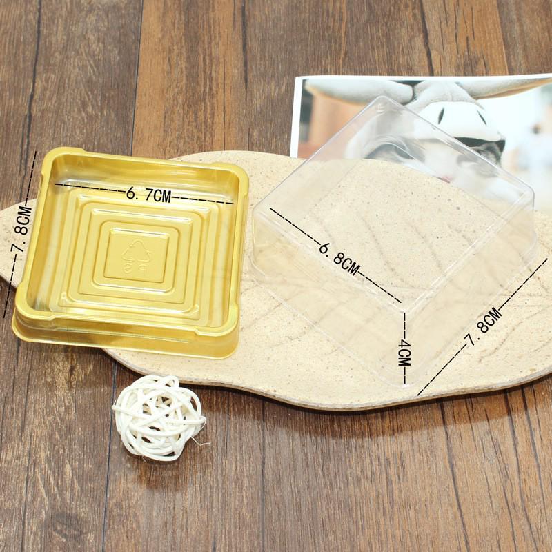 50 Sets Disposable Individual Charcuterie Cup Clear Plastic Round Cake Boxes with Dome Lids Mini Wooden Spork Rope for Outdoor Snack Packing Open Houses Gatherings Wedding Party Event