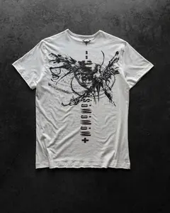 INVICTUS TEE