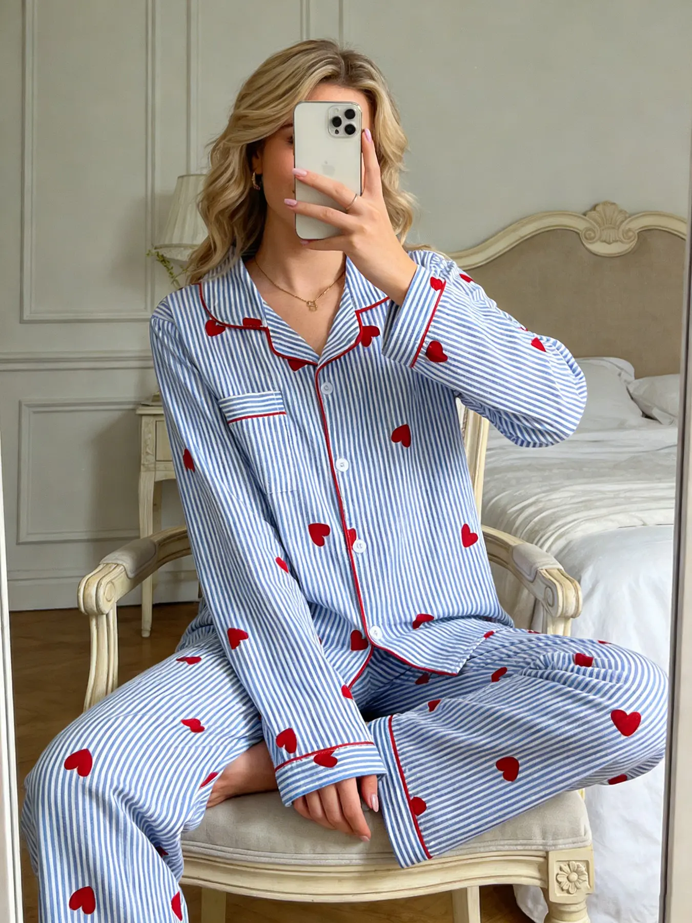 Women's Blue Striped Heart Valentine Sleepwear Set Loungewear, Long Sleeve Pajamas with Button Front, Casual Fitted Homeewear for Fall & Winter