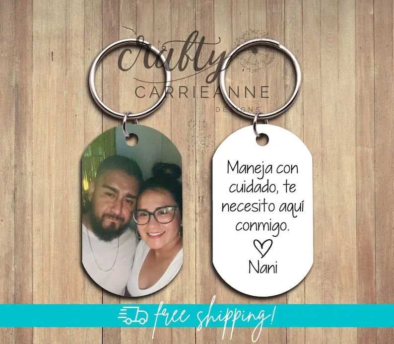 Maneja Con Cuidado, Te Necesito Aquí Conmigo, Spanish Drive Safe Keychain, Regalo Para Novio, Espanol Gift For Boyfriend, Cute Picture Gift