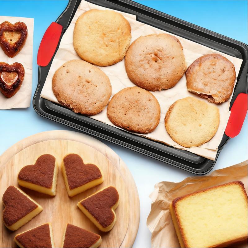 2 Piece Set Non-Stick Carbon Steel Oven Bakeware – Premium Kitchen Cooking Baking Trays – PFOA, PFOS, PTFE-Free Medium & Large Baking Sheet Pans with Soft Red Silicone Handles