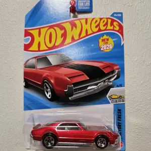 Hot Wheels Custom '66 Toronado
