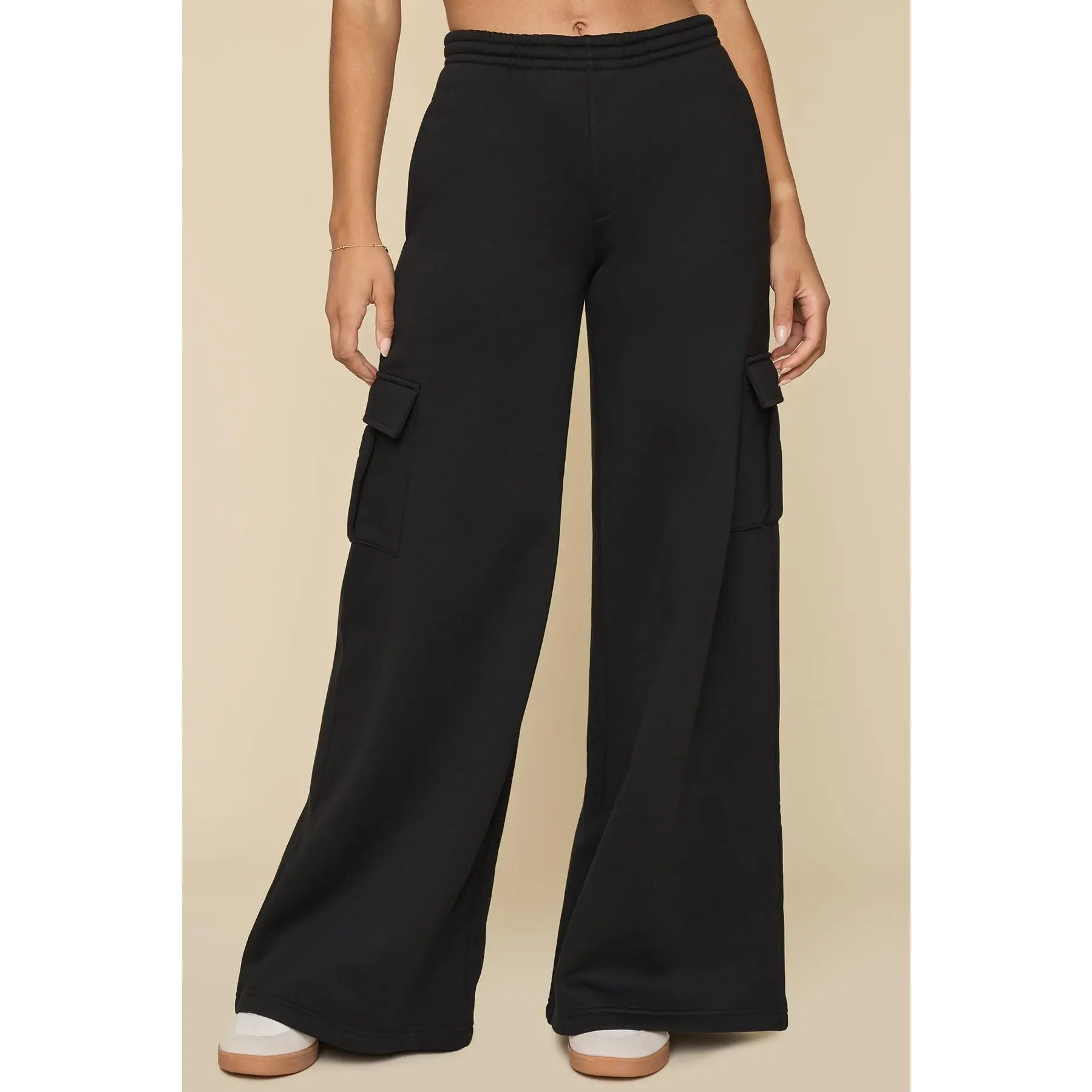 Cloud Cargo Sweatpant - Black