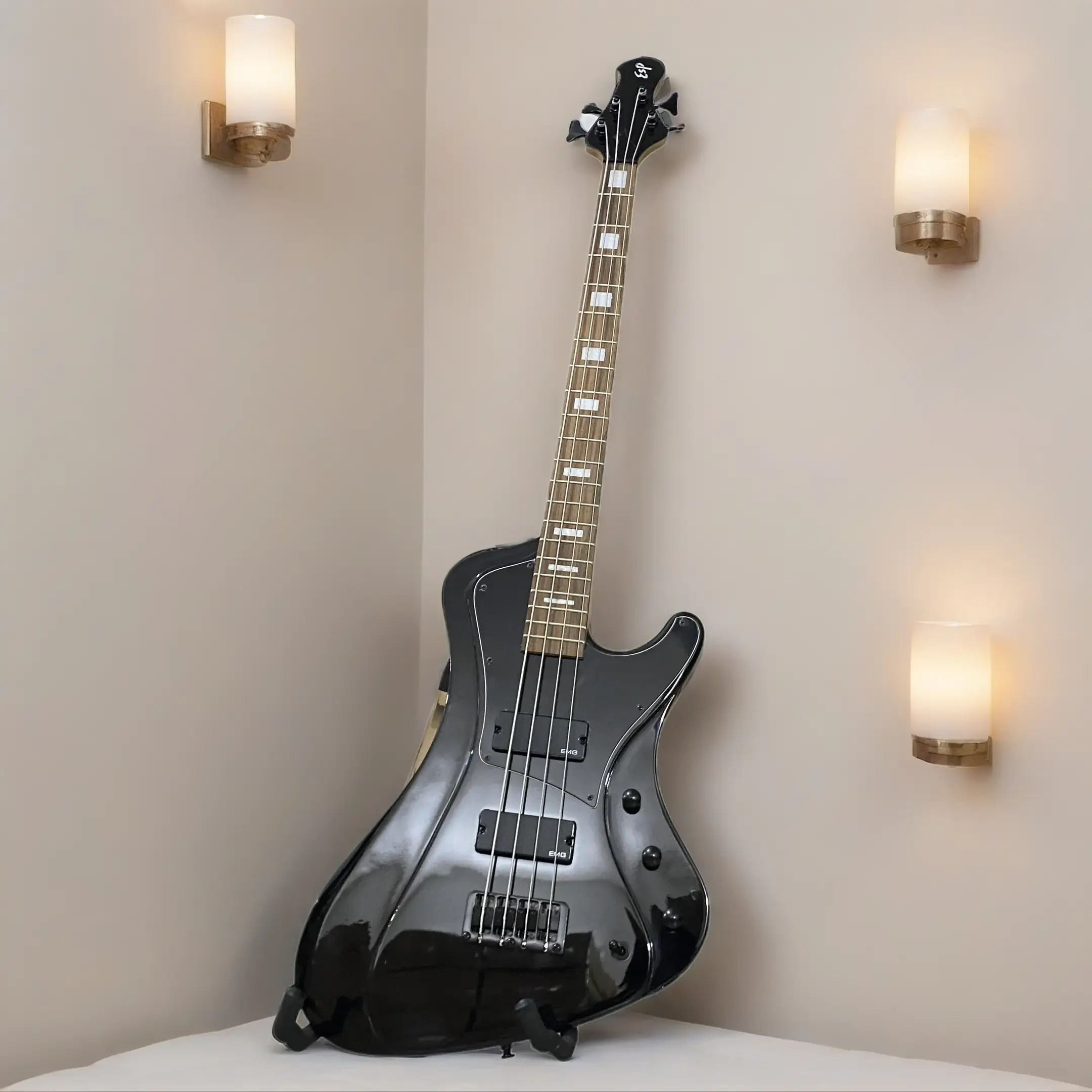 Pure Black 4-String Bass Guitar glossy Basswood Body Maple Neck
