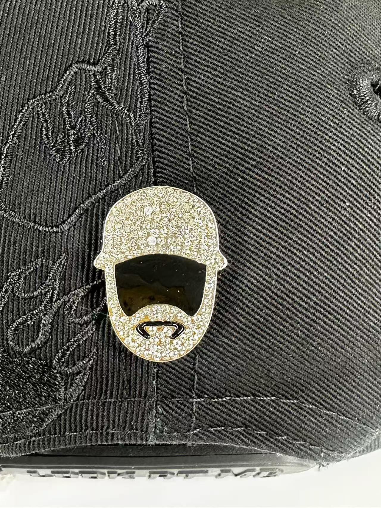 Street Fashion Hip Hop Snapback Hat, Rhinestone Embroidered Gothic Baseball Cap, Adjustable Y2K Streetwear for Men