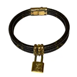 Pre-owned Louis Vuitton Canvas Small Leather Goods Keep It Twice Monogram Bracelet